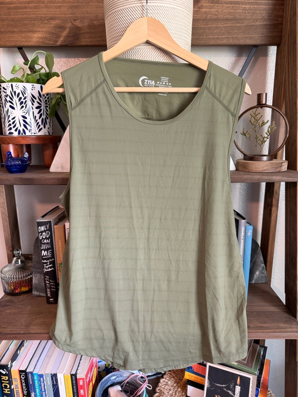 Zyia Active Olive Green Scoop Neck Performance Tank